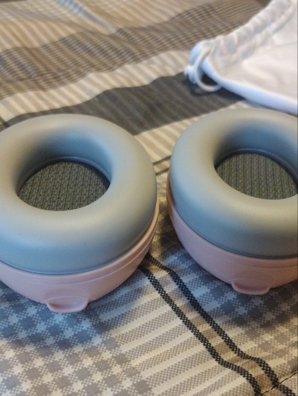 nectar baby Baby Earmuffs in Pink and Gray - Picture 15 of 15